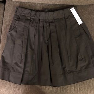 Brand new with tags Marc Jacobs pleated shorts